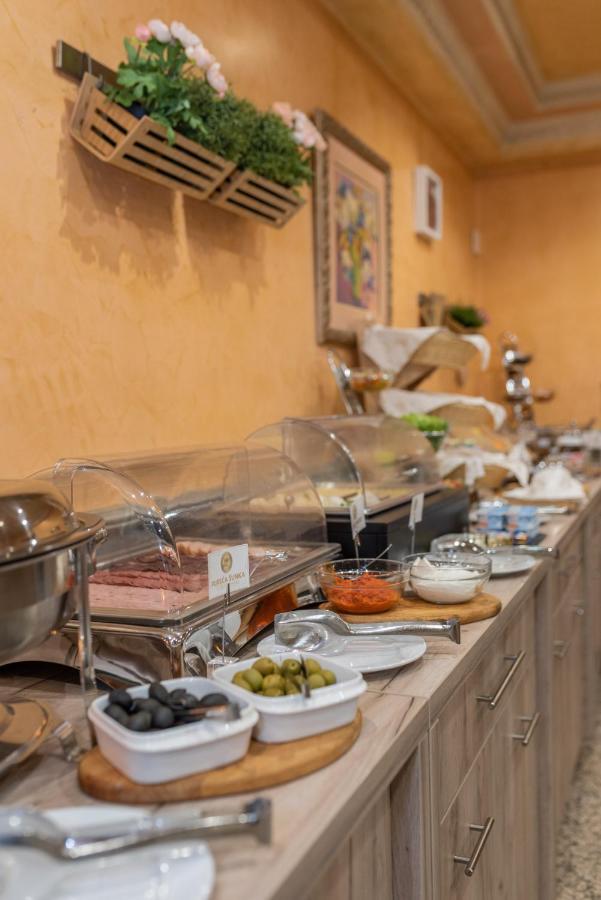 Hotel Park Srebrenik Екстериор снимка