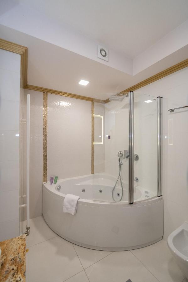 Hotel Park Srebrenik Екстериор снимка